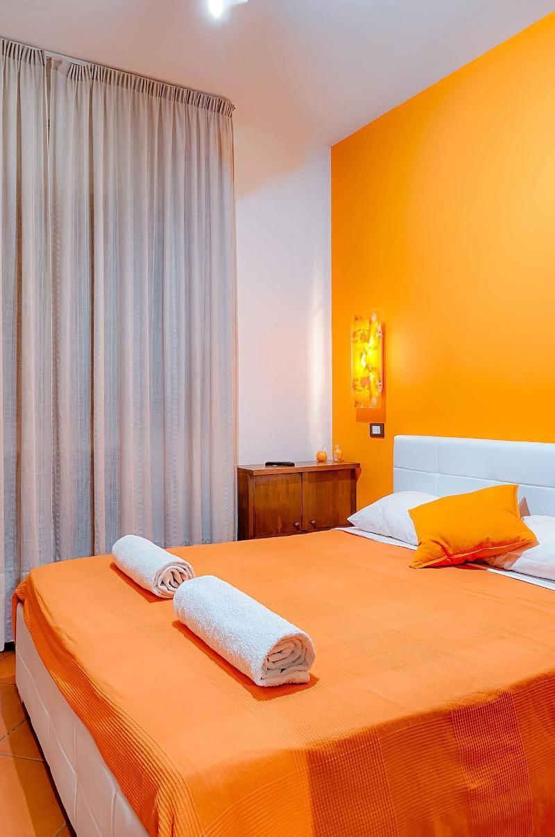 Casa Arrigo Apartment คาตาเนีย ภายนอก รูปภาพ