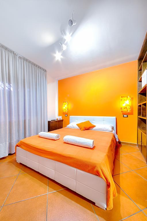 Casa Arrigo Apartment คาตาเนีย ภายนอก รูปภาพ